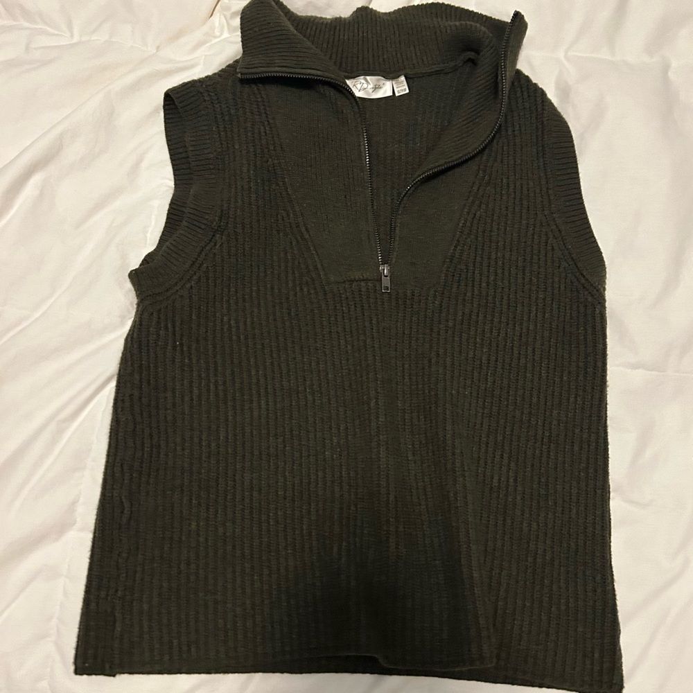 Sweater Vest
